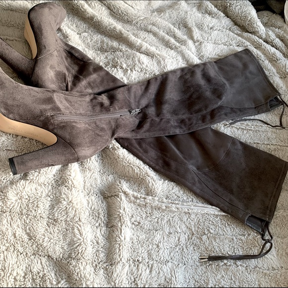 IVANKA TRUMP Tall Boots - Picture 2 of 4